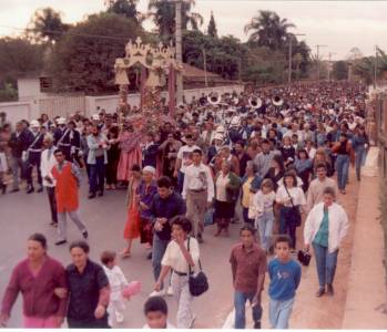 Vista do lago da barragem